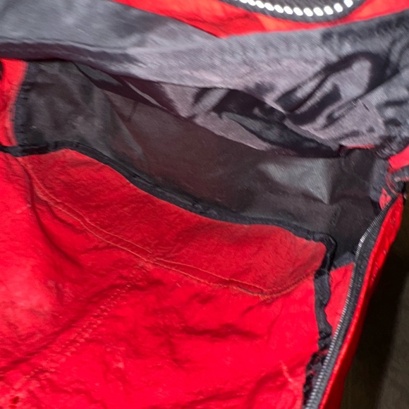 Vintage Kipling Safety Red Backpack - Picture 8 of 12